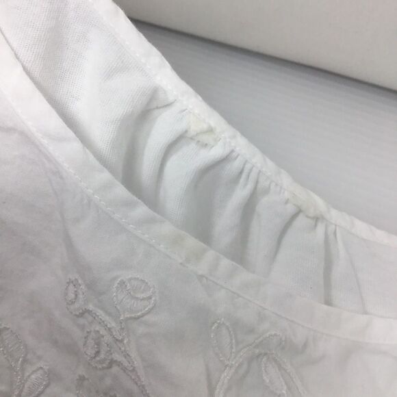 Caslon Embroidered Bib Top (A6) - Picture 6 of 6